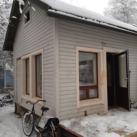Отель Garden Chamber Рованиеми Экстерьер фото